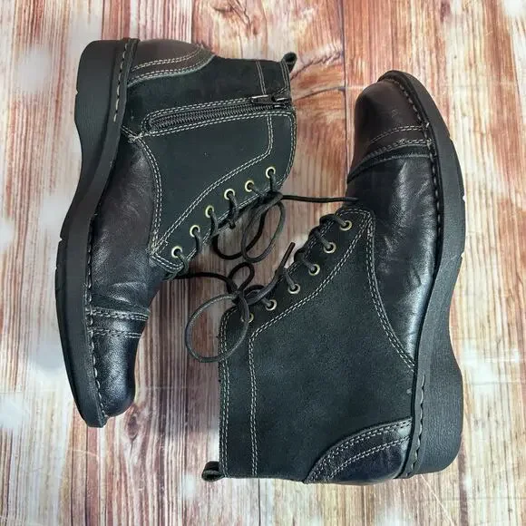 Clarks NIKKI NORTH Size 6.5 Black Leather Lace Zip Up Ankle Booties Boots Shoes - Picture 6 of 10